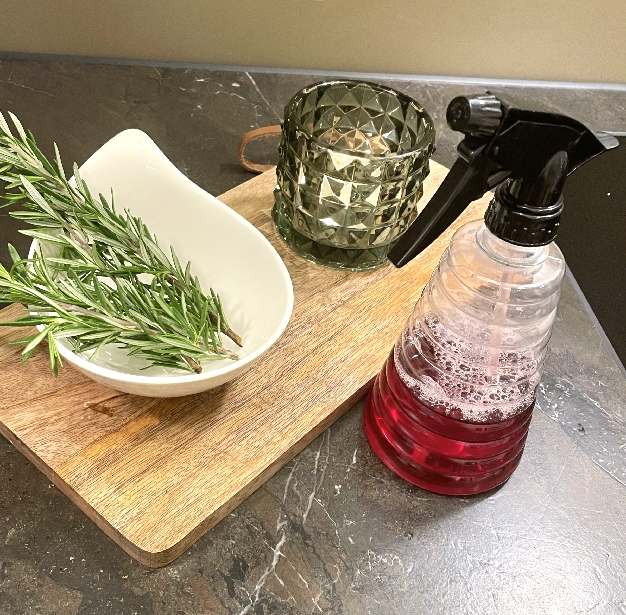 DIY Rosmarinwasser