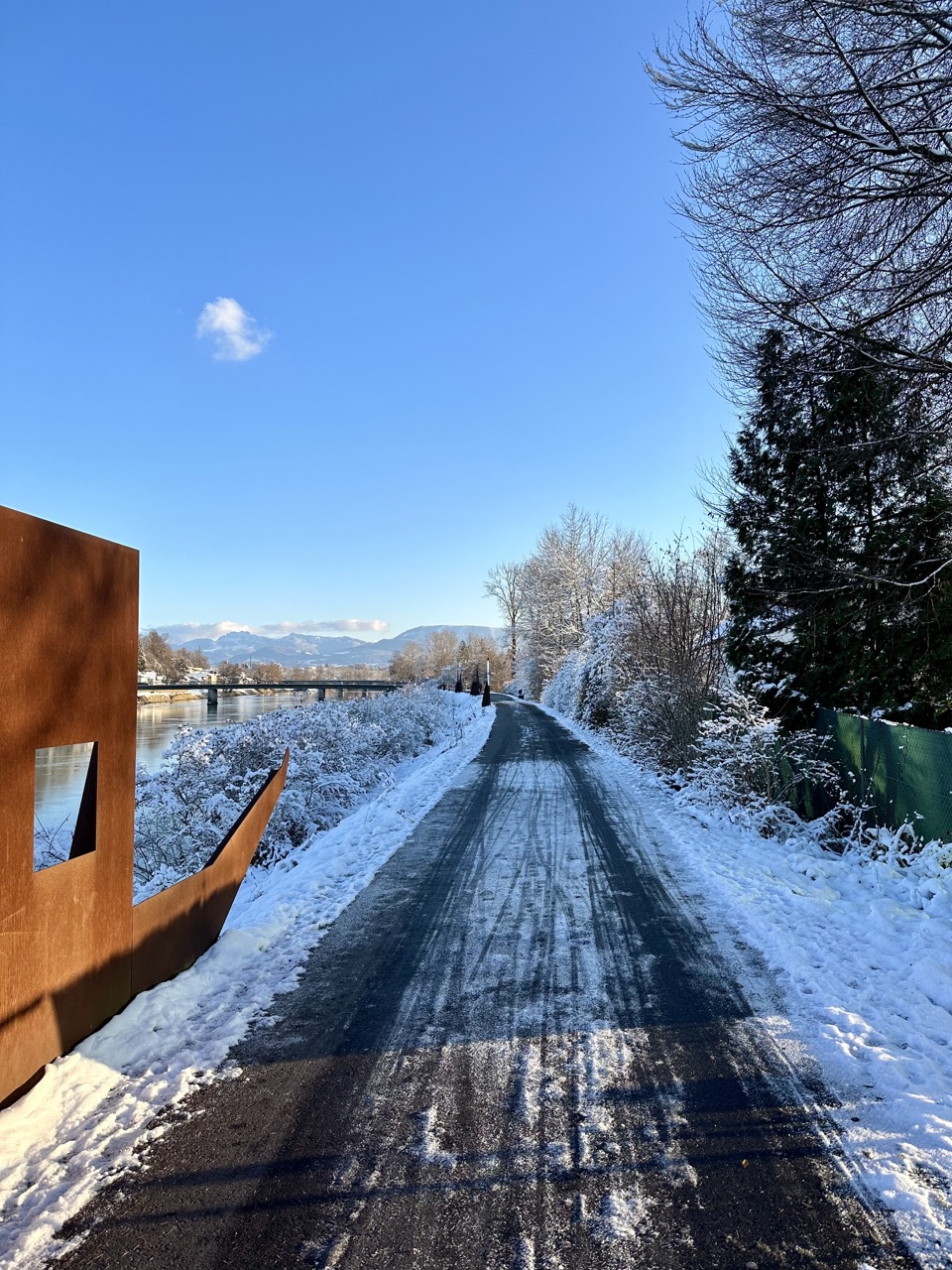 Indamm Rosenheim Richtung Innbrücke